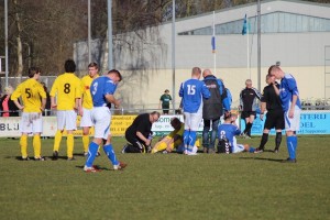 Verzorger Gerben had het er maar druk mee (foto: B. Wieringa)